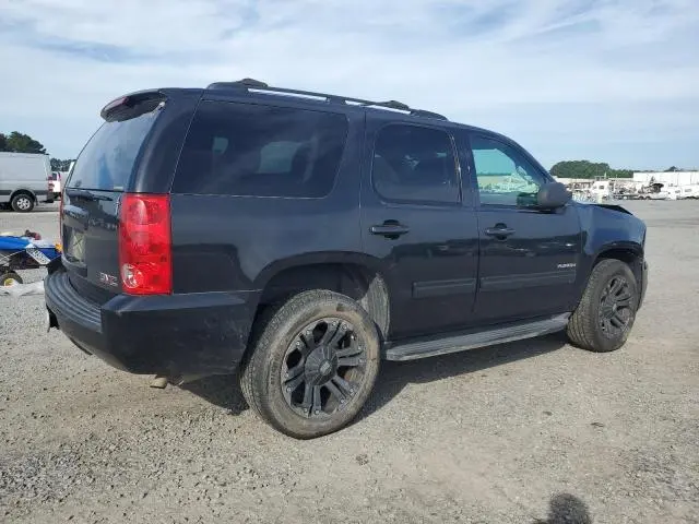 2011 GMC YUKON SLE