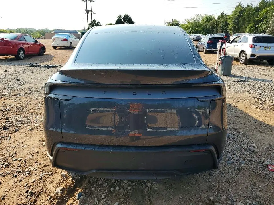 2026 TESLA MODEL Y   