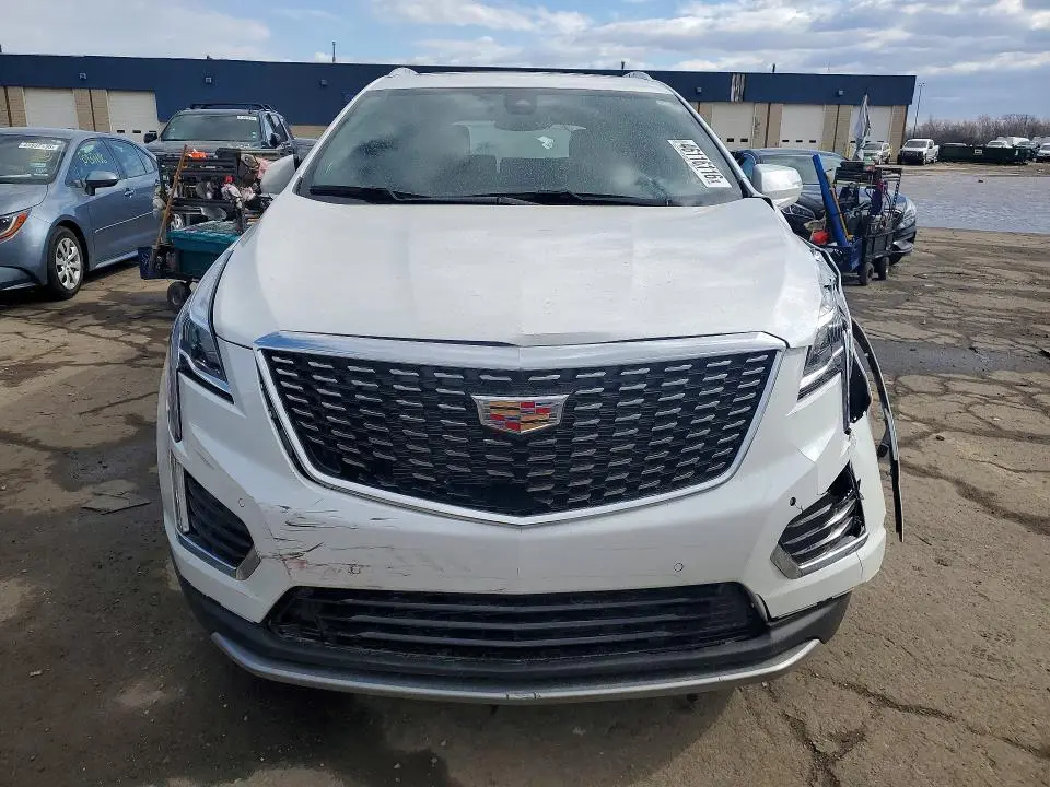 2024 CADILLAC XT5 PREMIUM LUXURY  