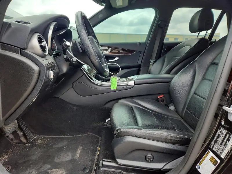 2019 MERCEDES-BENZ GLC 300  