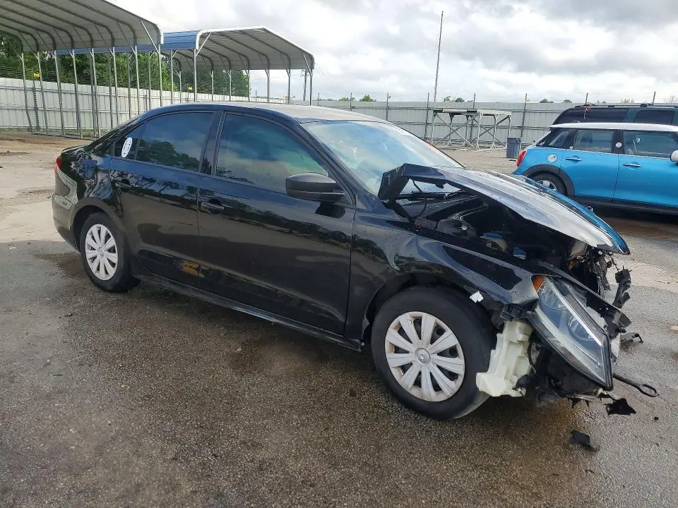 2013 VOLKSWAGEN JETTA BASE  