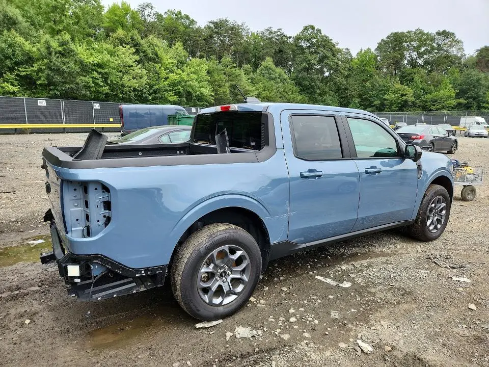 2025 FORD MAVERICK LARIAT  