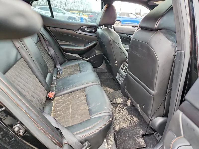 2023 NISSAN MAXIMA 3.5 SR  