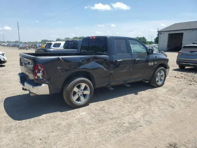 2016 RAM 1500 SLT  