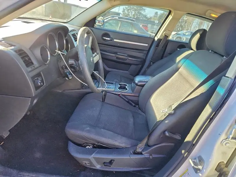 2010 DODGE CHARGER SXT  