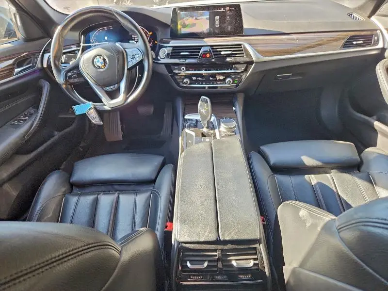 2020 BMW 530 XI  