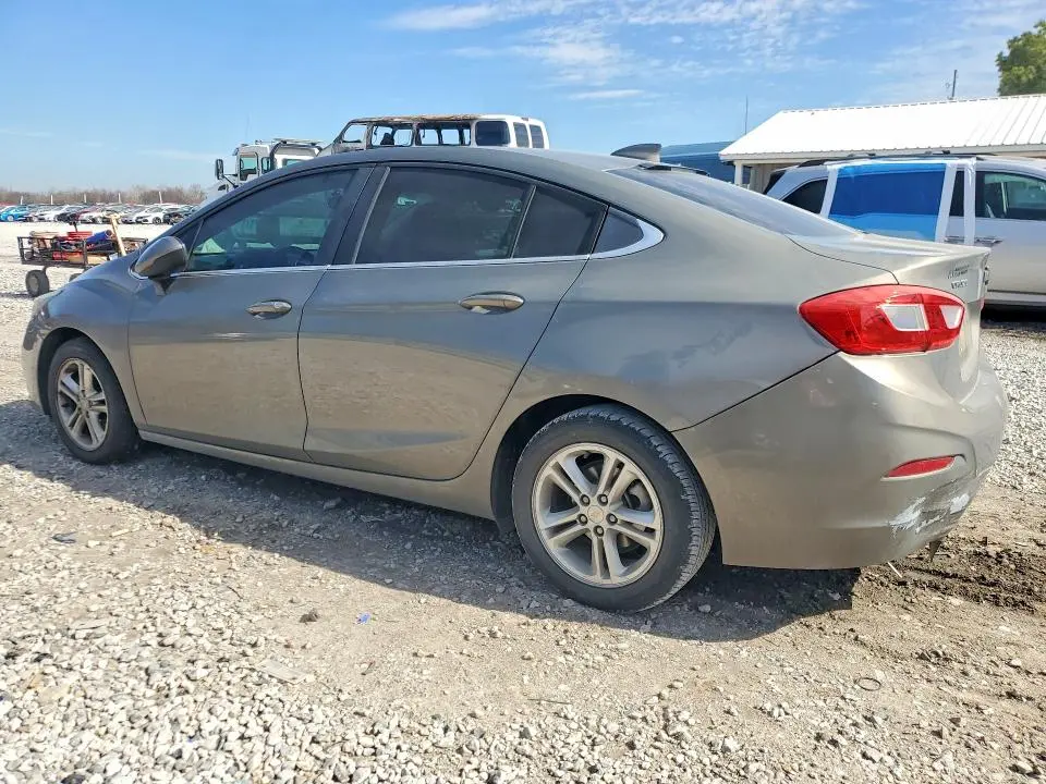 2017 CHEVROLET CRUZE LT  