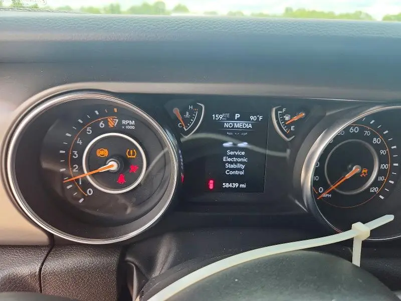 2022 JEEP WRANGLER SPORT  