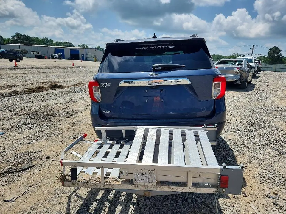 2021 FORD EXPLORER XLT  