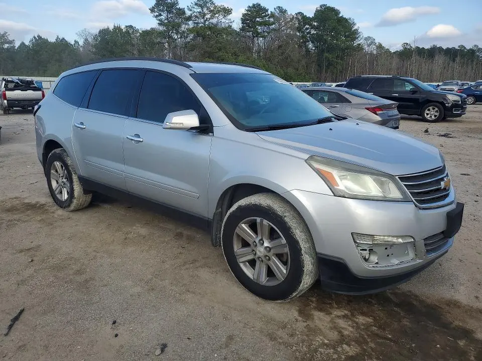 2013 CHEVROLET TRAVERSE LT  