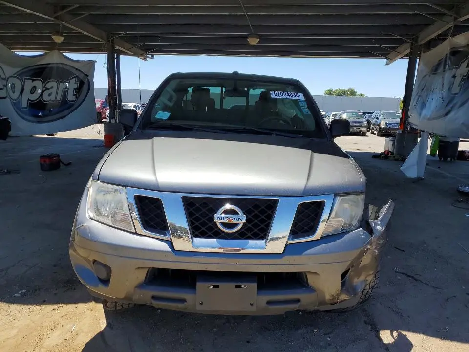 2018 NISSAN FRONTIER SV  