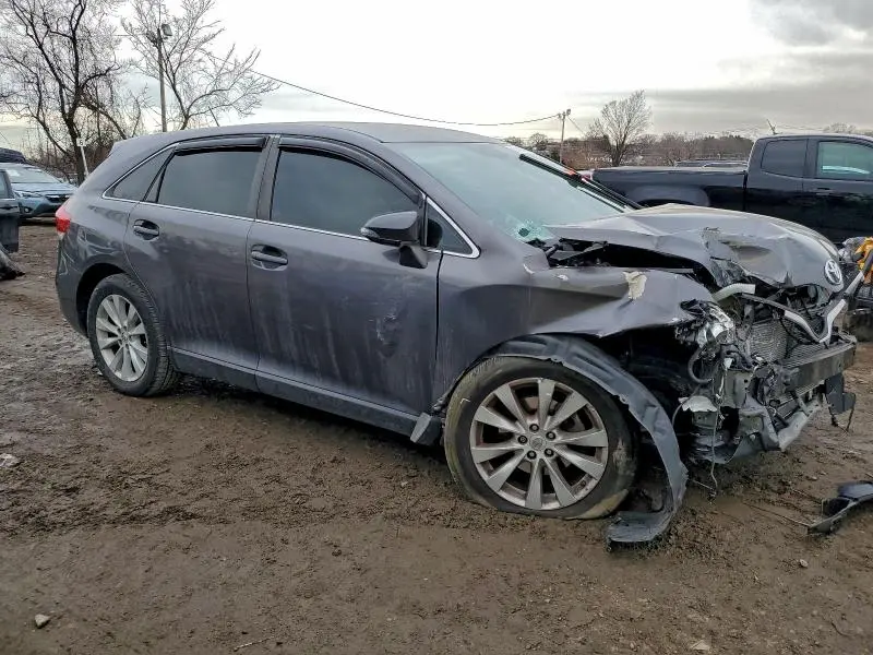 2015 TOYOTA VENZA LE  