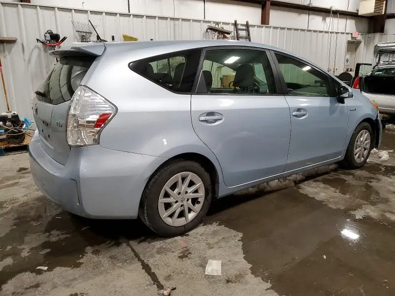 2014 TOYOTA PRIUS V   