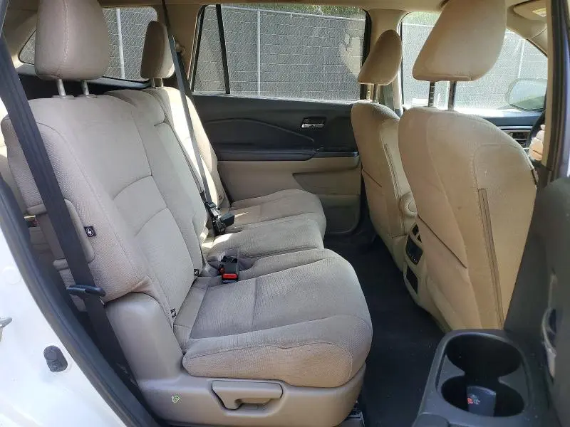 2017 HONDA PILOT EX  