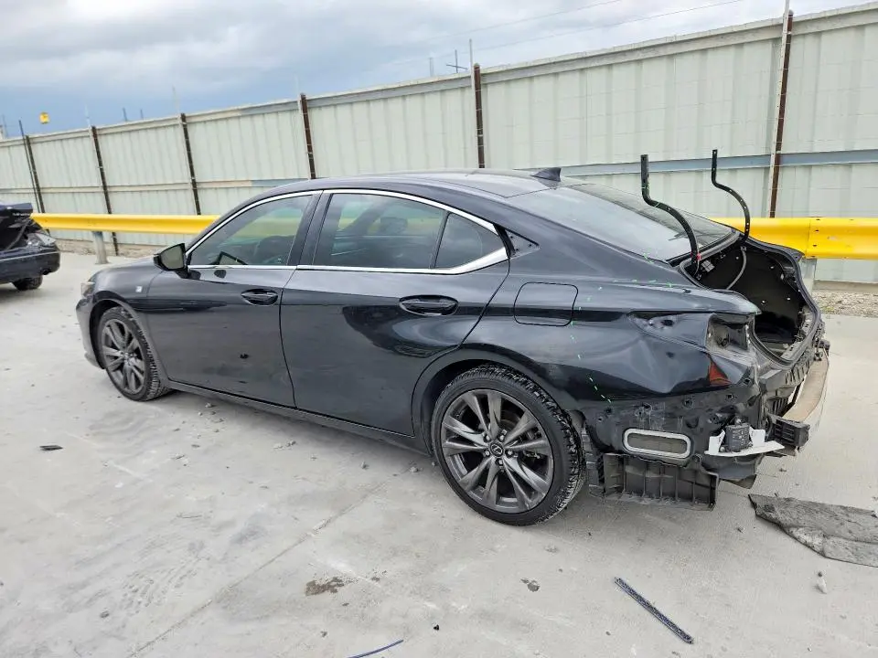 2019 LEXUS ES 350  