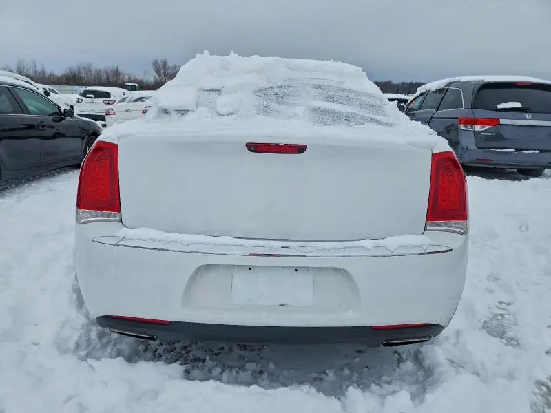 2020 CHRYSLER 300 LIMITED  