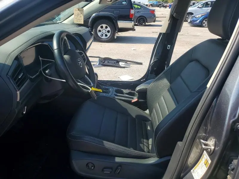 2024 VOLKSWAGEN JETTA SE  