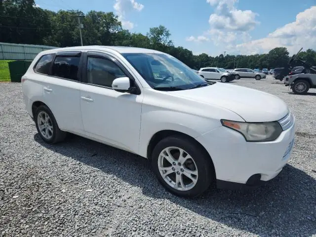 2014 MITSUBISHI OUTLANDER SE  