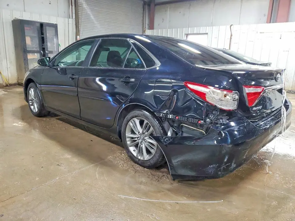 2017 TOYOTA CAMRY SE  