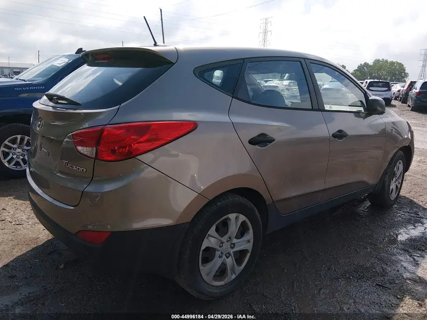 2011 HYUNDAI TUCSON GL