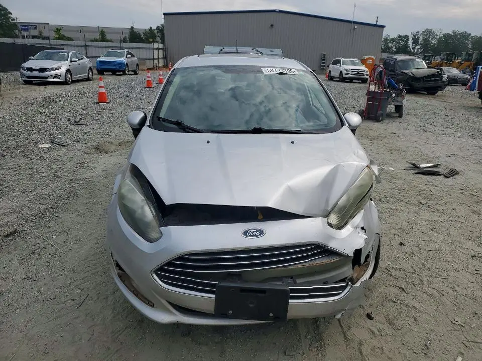 2016 FORD FIESTA SE  
