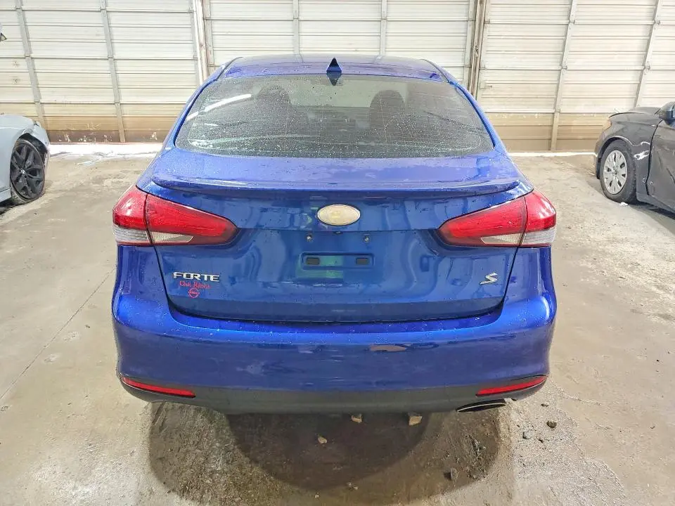 2018 KIA FORTE S  
