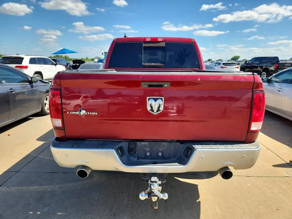 2014 RAM 1500 SLT  