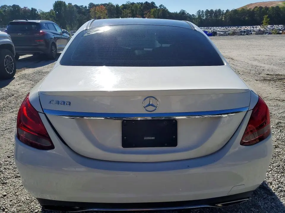 2016 MERCEDES-BENZ C 300  