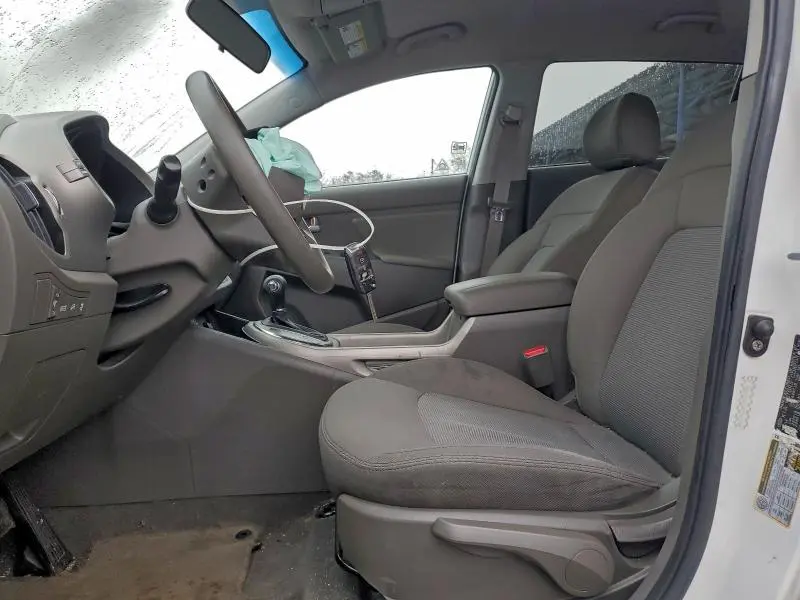 2015 KIA SPORTAGE LX  