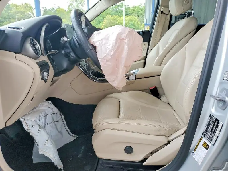 2018 MERCEDES-BENZ GLC 300 4MATIC  