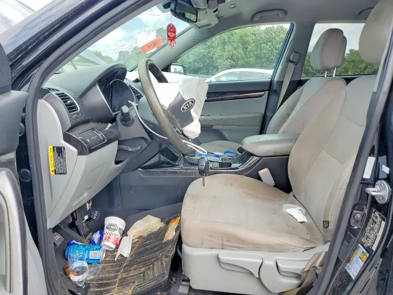 2014 KIA SORENTO LX  