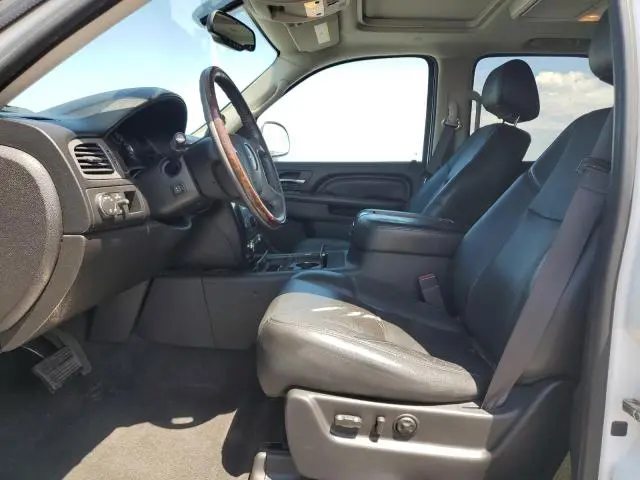 2013 GMC YUKON DENALI  