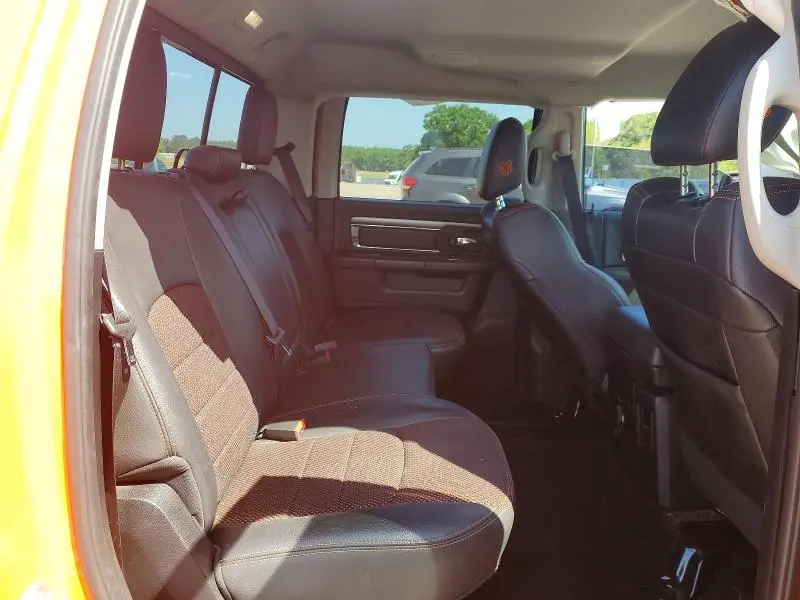 2015 RAM 1500 SPORT  