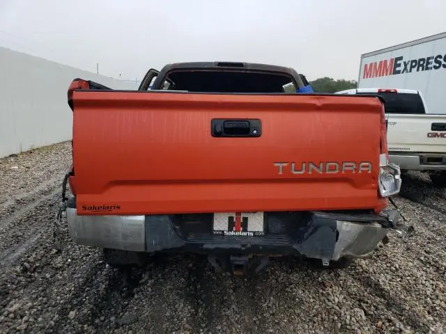 2016 TOYOTA TUNDRA CREWMAX LIMITED  