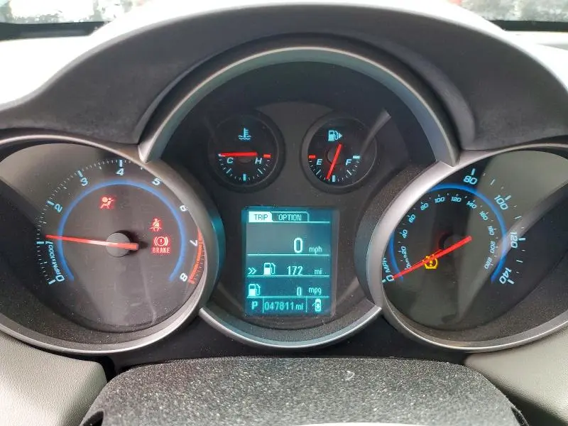 2014 CHEVROLET CRUZE LS  