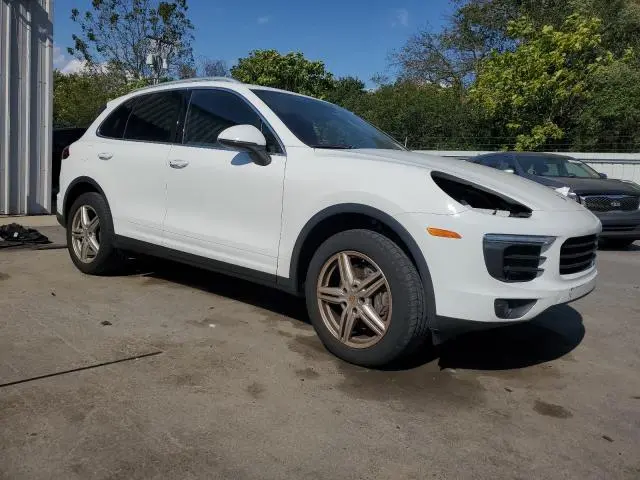 2016 PORSCHE CAYENNE   