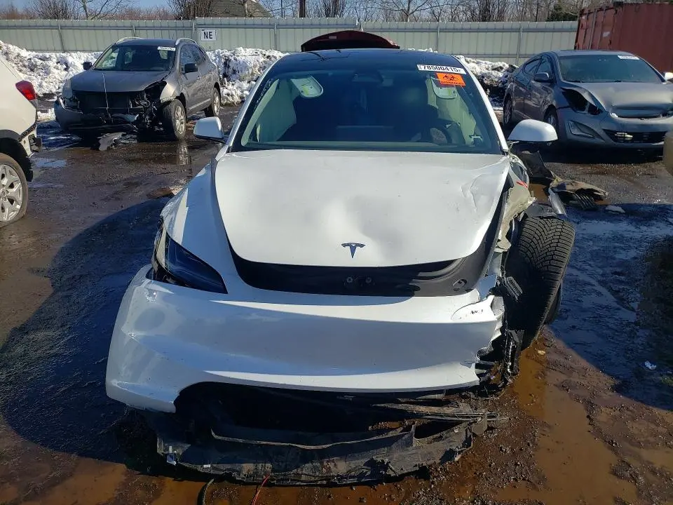 2025 TESLA MODEL 3   