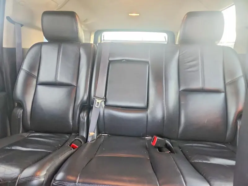 2011 CHEVROLET SUBURBAN K1500 LT  
