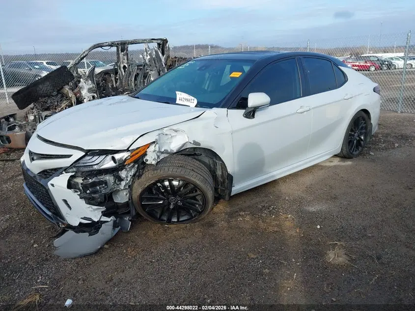 2022 TOYOTA CAMRY XSE HYBRID