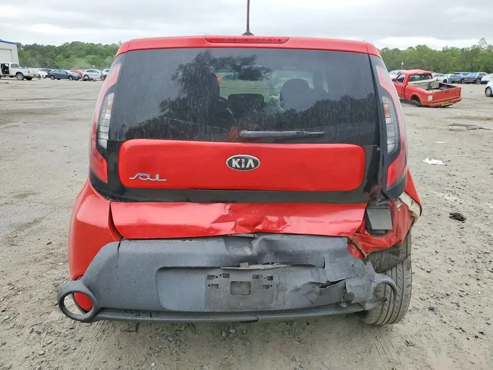 2015 KIA SOUL +  