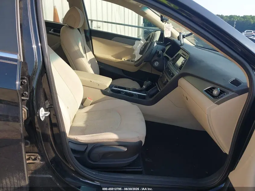 2016 HYUNDAI SONATA SE