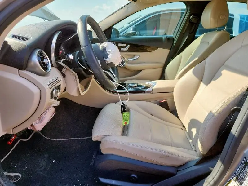 2019 MERCEDES-BENZ C 300  