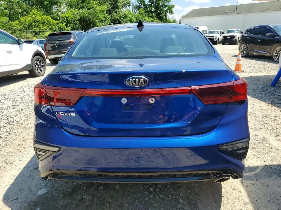2020 KIA FORTE LXS  