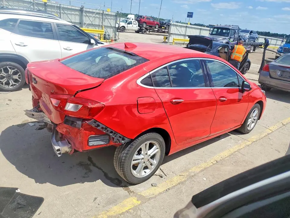 2017 CHEVROLET CRUZE LT  