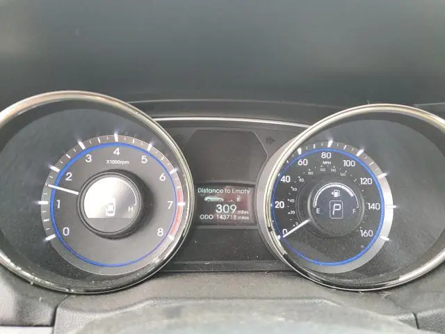 2013 HYUNDAI SONATA SE  