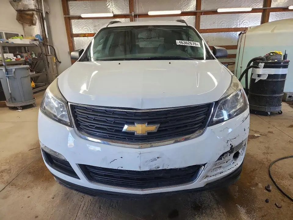 2017 CHEVROLET TRAVERSE LS  