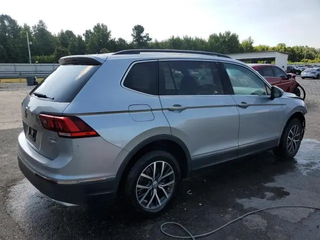 2020 VOLKSWAGEN TIGUAN SE  