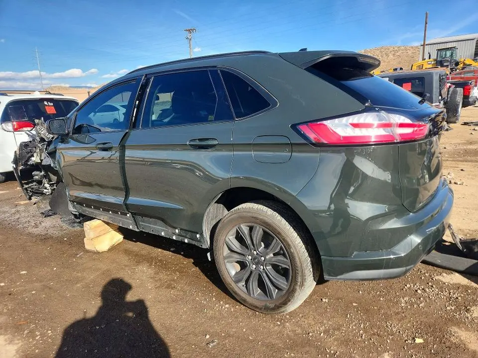 2023 FORD EDGE SE  