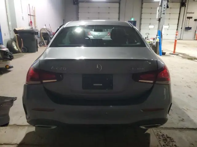 2022 MERCEDES-BENZ A 220 4MATIC  