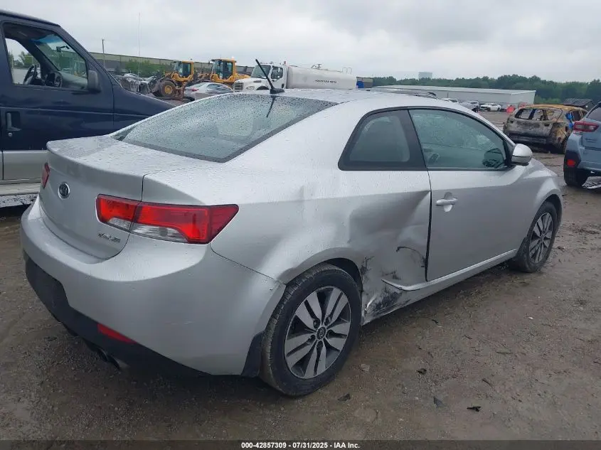 2013 KIA FORTE KOUP EX